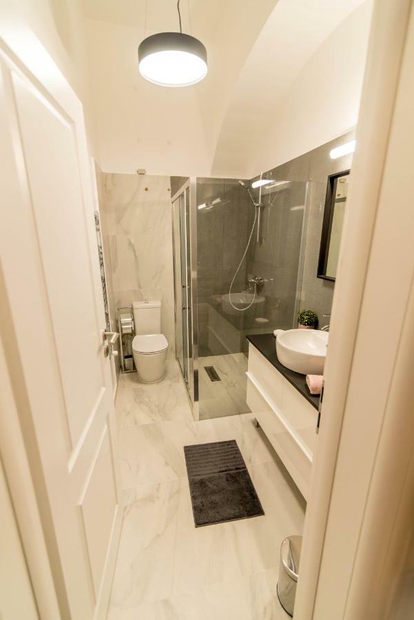 Central Premium Suites Timisoara Esterno foto