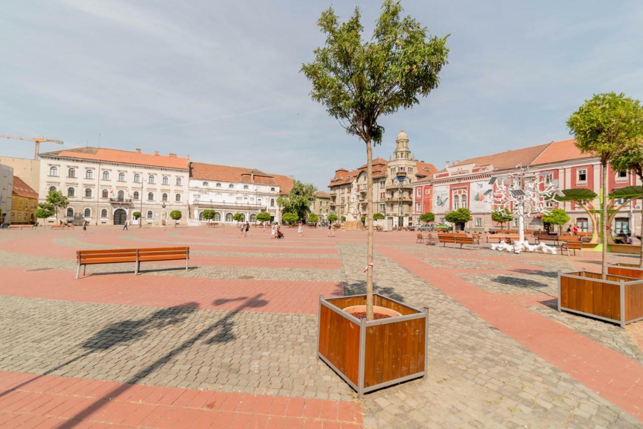 Central Premium Suites Timisoara Esterno foto